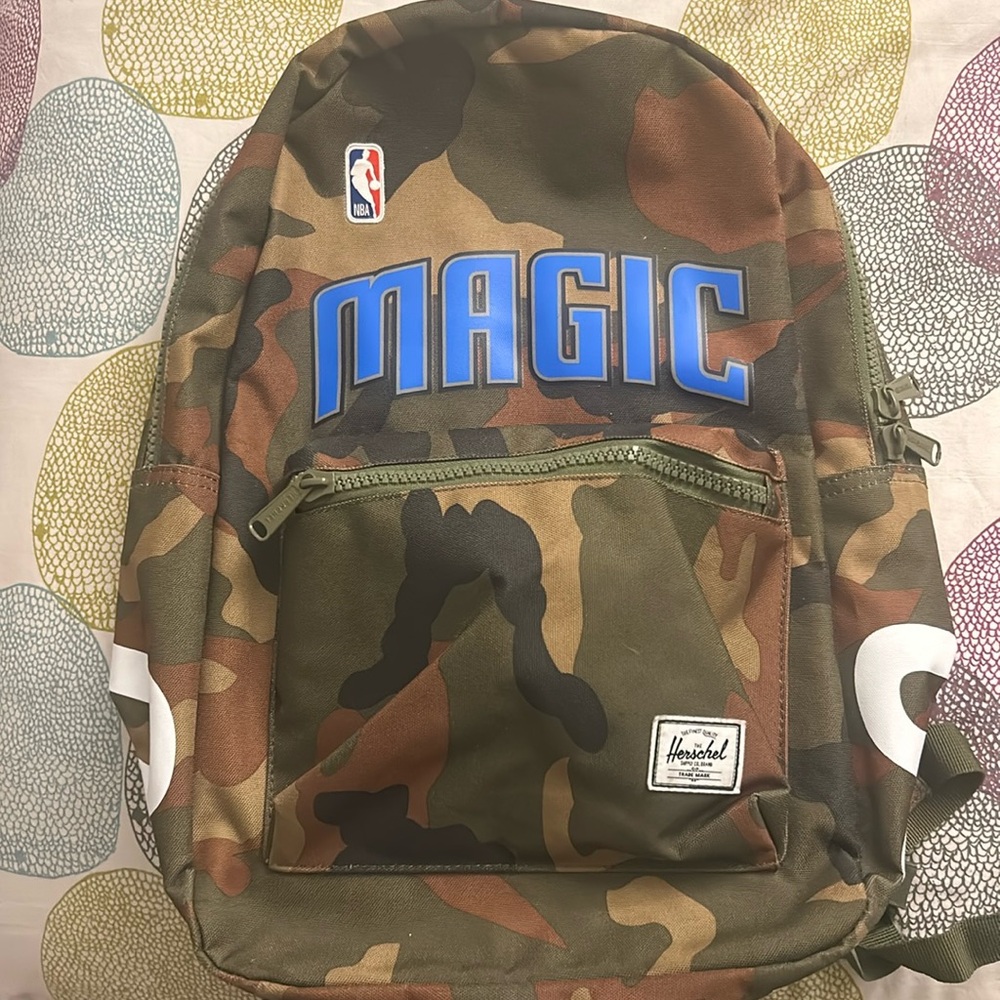 Fatigue Herschel Orland Magic bookbag